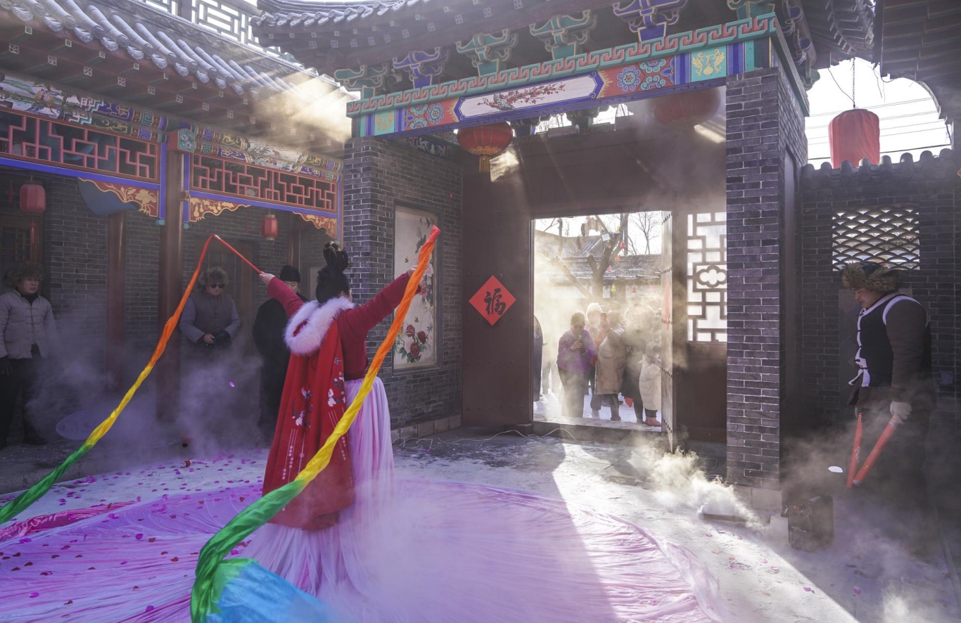 葫芦古镇关东民俗雪乡新雪季 如约迎接天下游客......_永信贵宾会217动态_辽宁永信贵宾会217控股集团