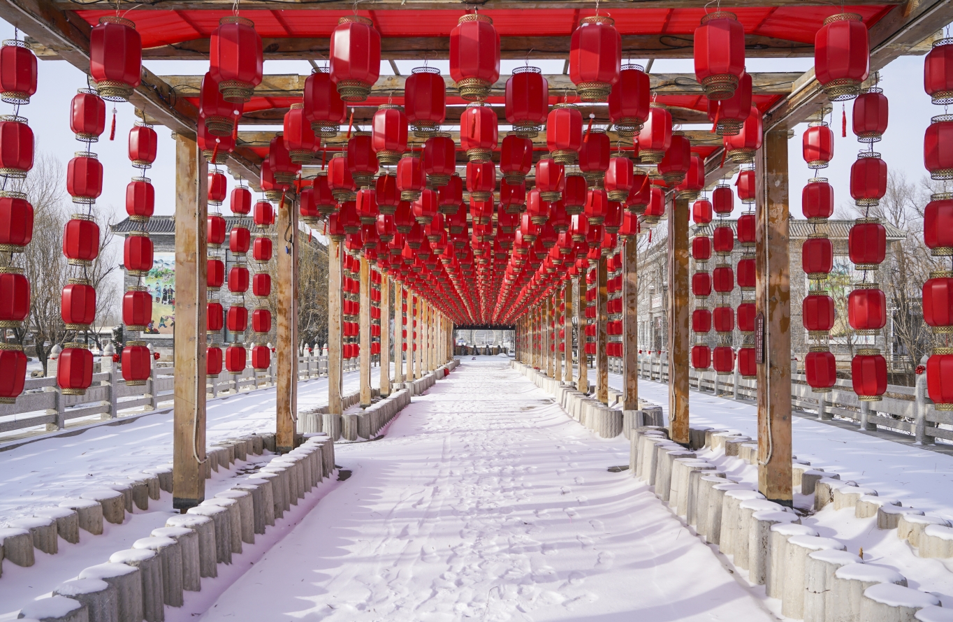 雪后古镇的唯美画卷_永信贵宾会217动态_辽宁永信贵宾会217控股集团
